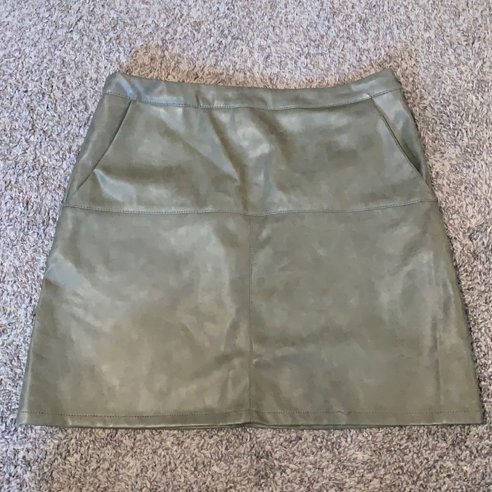 Shinestar faux leather army green mini skirt, size L
